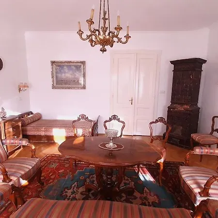 Romantic - Apartment Papa
