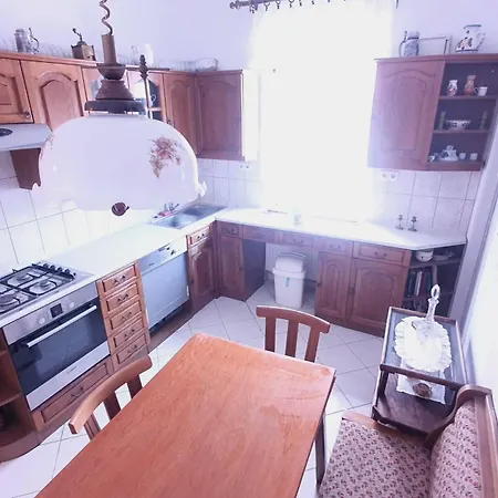 Romantic - Apartment Papa